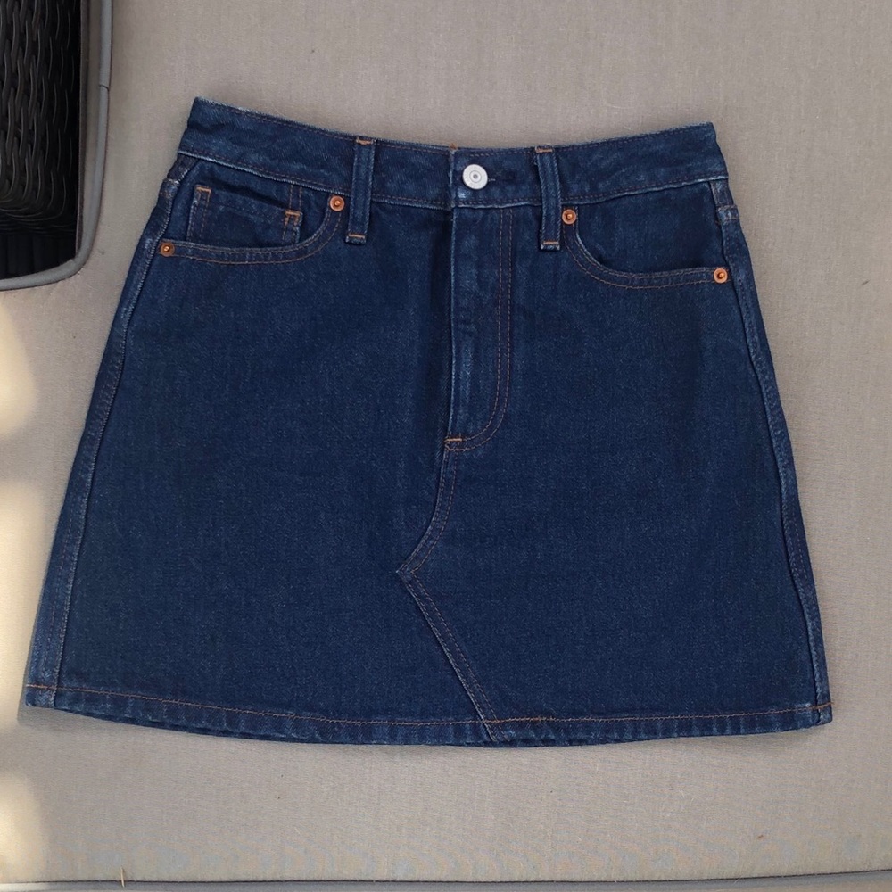 A&F Women’s Midi Denim Skirt
